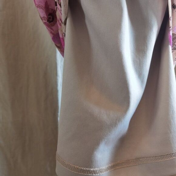 90s Crosover Neckline Midi Dress Print Graphic Pink & Tan Pastel Shift - Picture 4 of 6